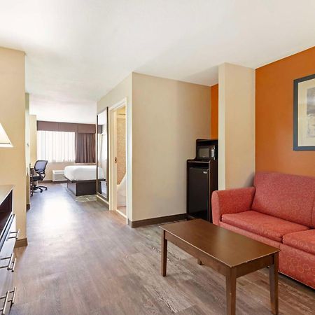 Best Western Inn & Suites New Braunfels Exteriér fotografie